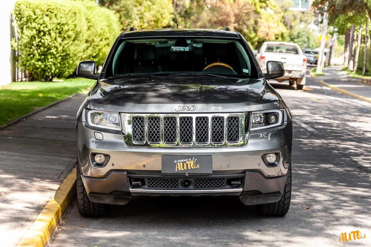 Jeep Grand Cherokee Overland 2012