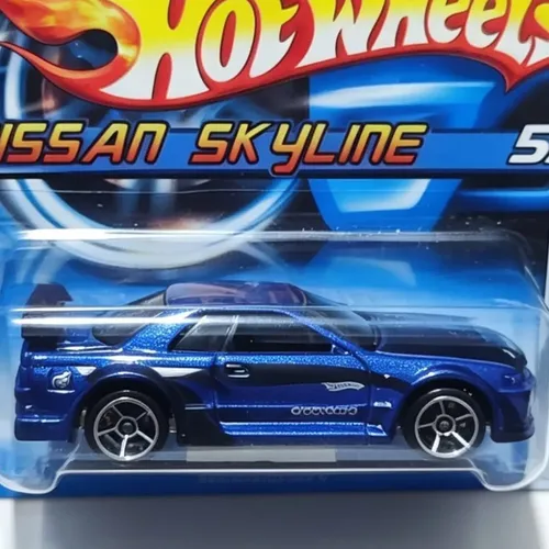 Carro Hot Wheels Premium Nissan Skyline GT-R R32 Pandem 1:64