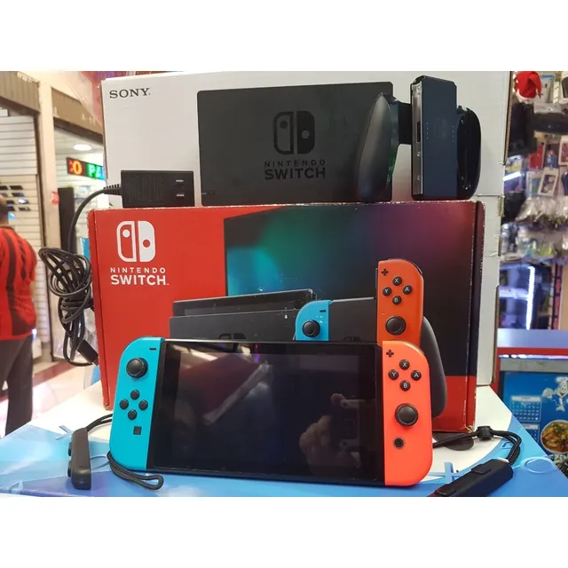 Nintendo Switch : Consola + Joy-con Blue & Red Dock En Caja