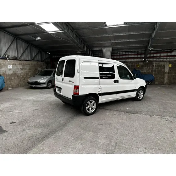 Peugeot Partner 1.6 Hdi Confort