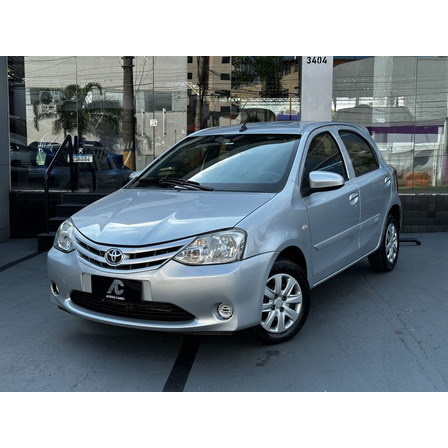 Toyota Etios Etios X 1.3 Flex 16v 5p Mec. Toyota Etios Etios X 1.3 Flex 16v 5p Mec.