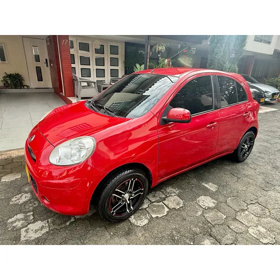 Nissan March 1.6 Sense