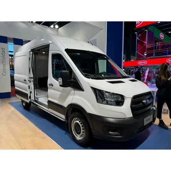 Ford Transit Furgon Largo Techo Elevado 2.0 165cv Mt (gc)