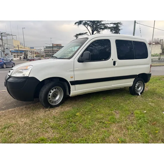 Peugeot Partner 1.6 Hdi Furgon Confort Airbag