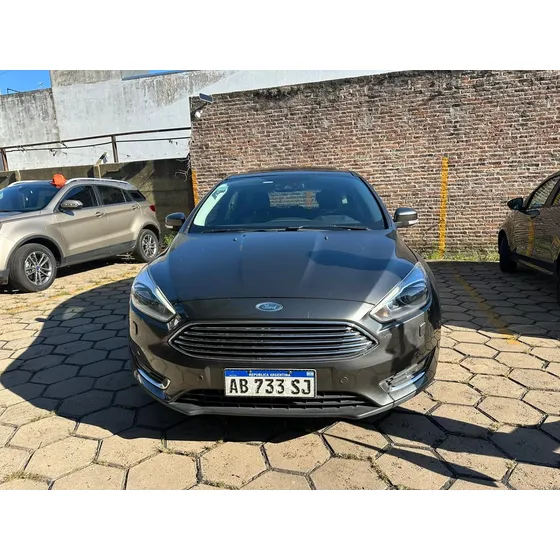 Ford Focus Iii 2.0 Titanium At6