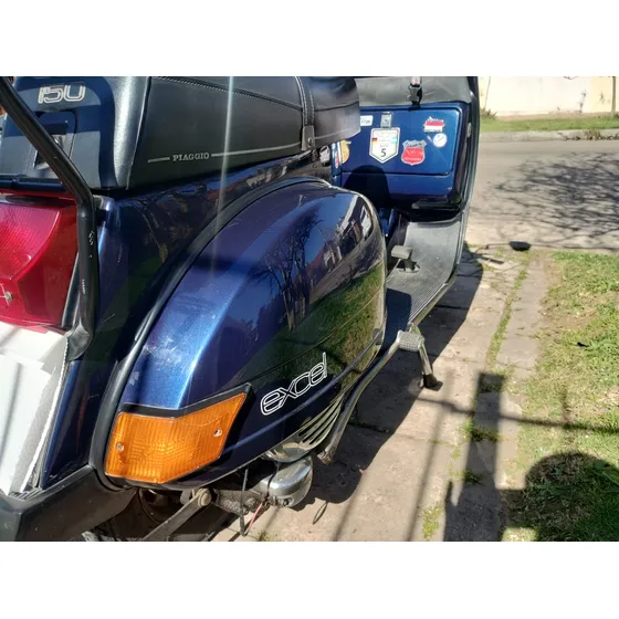 Vespa Excel 150