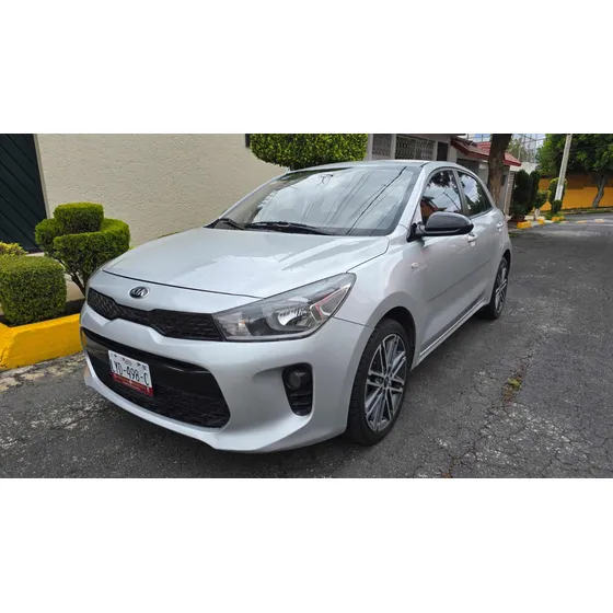 Kia Rio 1.6 Lx Hatchback Mt