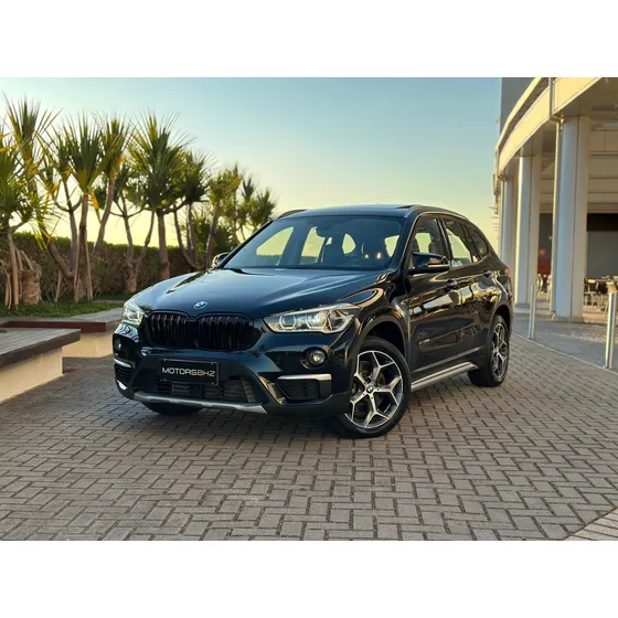 Bmw X1 2.0 16v Turbo Activeflex Sdrive20i X-line 4p Automático