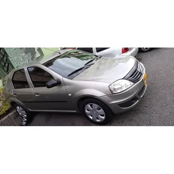 Renault Logan 1.4 Entry Familier Fii