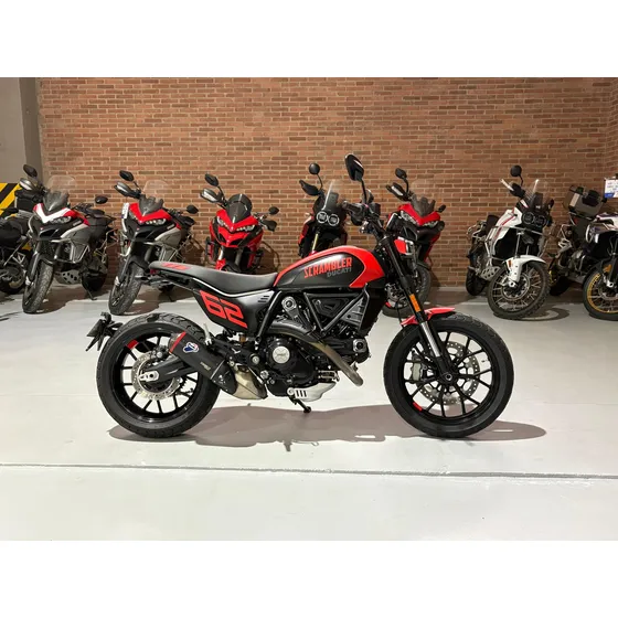 Ducati Scrambler Full Throttle