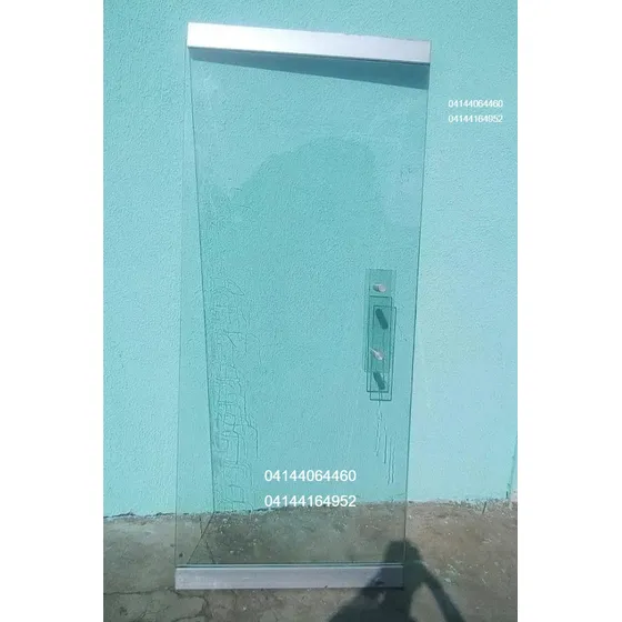 Puerta Bancaria Usada Con Zócalo Tirador De Cristal Y Freno 