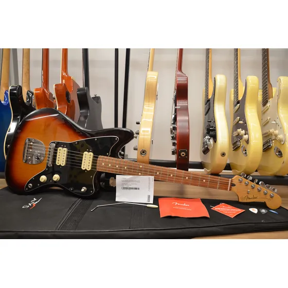 Guitarra Fender Jazzmaster Player Series (ñ Jaguar / Mustang
