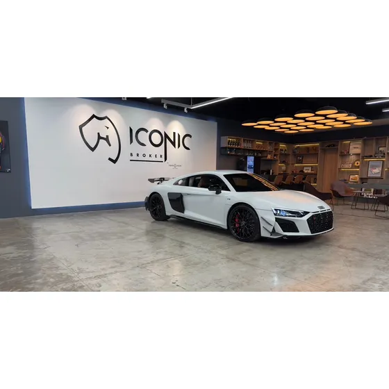 Audi R8 5.2l Coupe V10 T . At