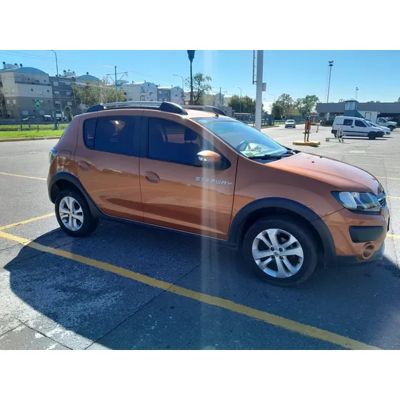 Renault Sandero Stepway 1.6 Privilege 105cv Nac