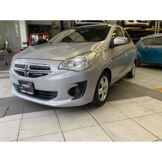 Dodge Attitude 1.2 Se Cvt