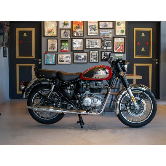 Royal Enfield Classic 350 Chrome Red 1° Service Gratis