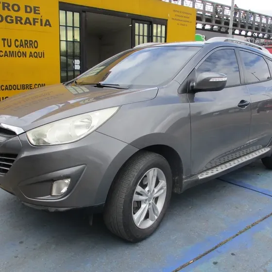 Hyundai Tucson Ix-35 2014 Gl 4x2 2000cc Mt Aa