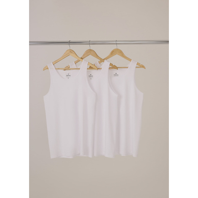 Kit Com 3 Regatas Masculinas Básicas Slim Hering Kit Com 3 Regatas Masculinas Básicas Slim Hering