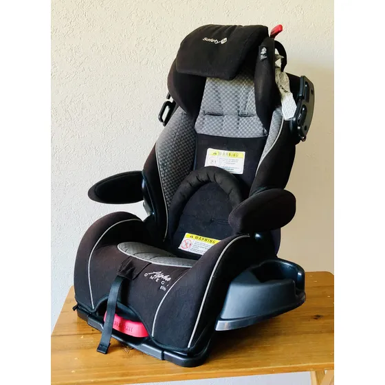 Silla Alpha Omega