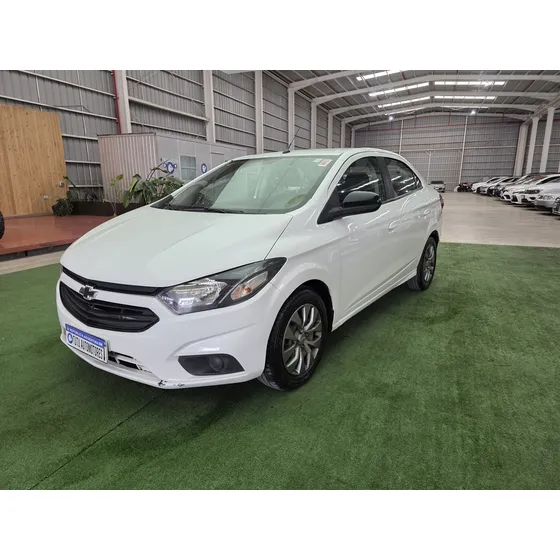 Chevrolet Onix Plus 1.4 Mt Joy Black