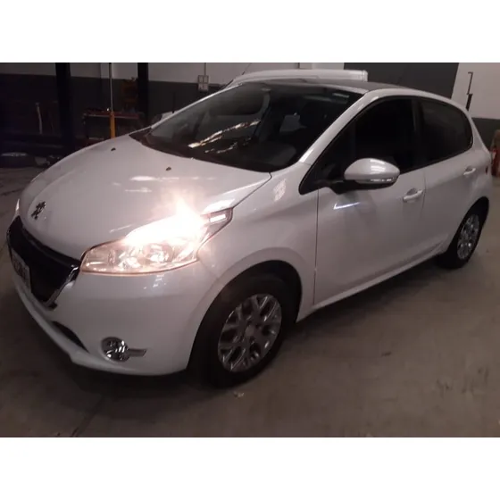 Peugeot 208 1.6 Allure Tiptronic