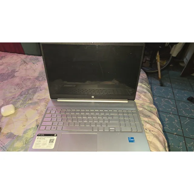 Hp Laptop 15-dy2091wm 8 Ram 256 Gb, !como Nueva! Barata!!!