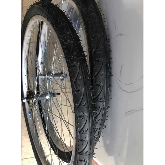 Combo 2 Llantas D Bicicletas + 2 Cubiertas +2 Cámaras R/26