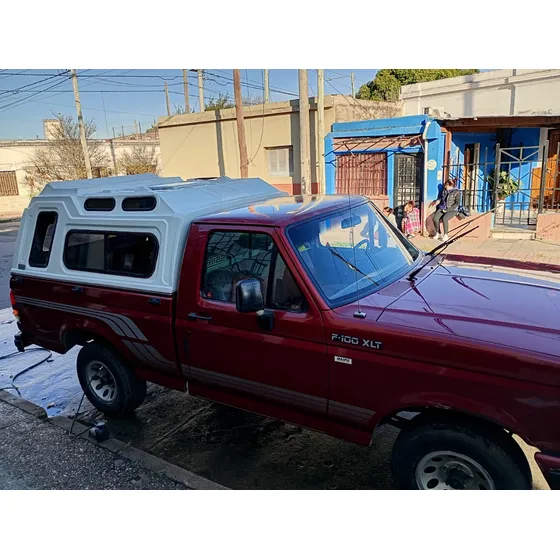 Ford F-100 4.9 Xlt