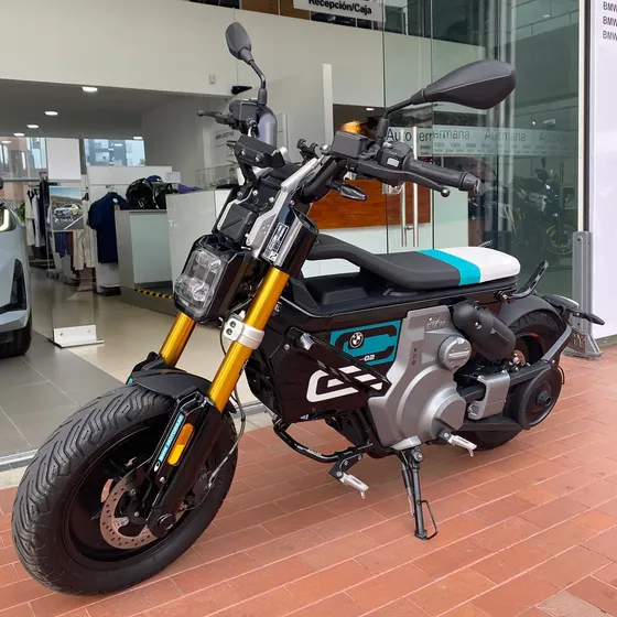 Bmw Ce 02