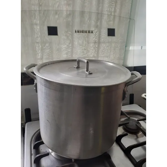 Olla Grande Sopera Mondonguera Sancochera De Aluminio