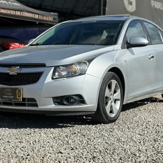 Chevrolet Cruze 2011 1.8 Platinum At