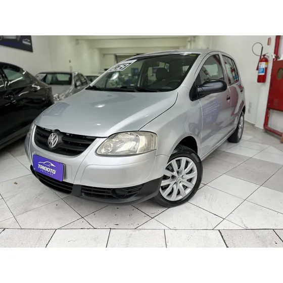 Volkswagen Fox Plus 1.6mi/ 1.6mi Total Flex 8v 4p
