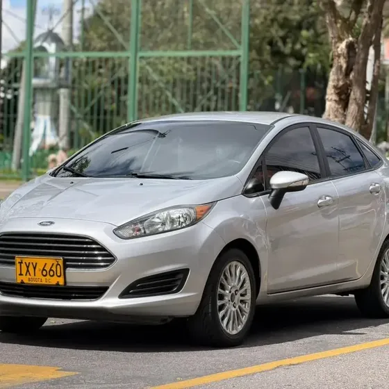 Ford Fiesta 2016 1.6 Sportback Se Mecánica