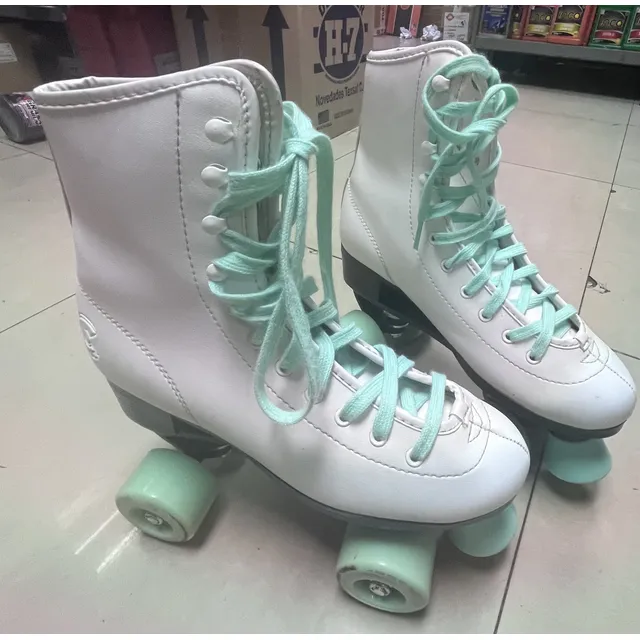 Patines De Cuatro Ruedas Para Dama Talla 36.5