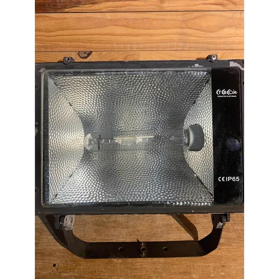 Reflector Proyector 400w Halogeno Exterior Cultivo Cancha