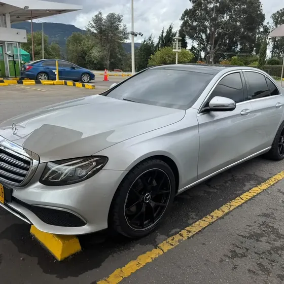 Mercedes-Benz E200 2017 2.0 W210