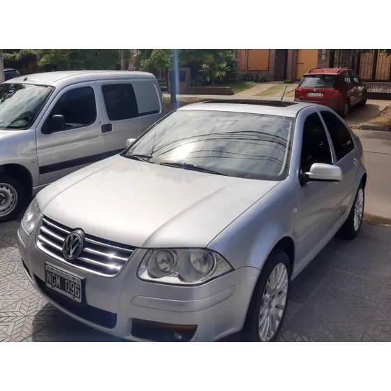 Volkswagen Bora 1.8 Highline T 180cv