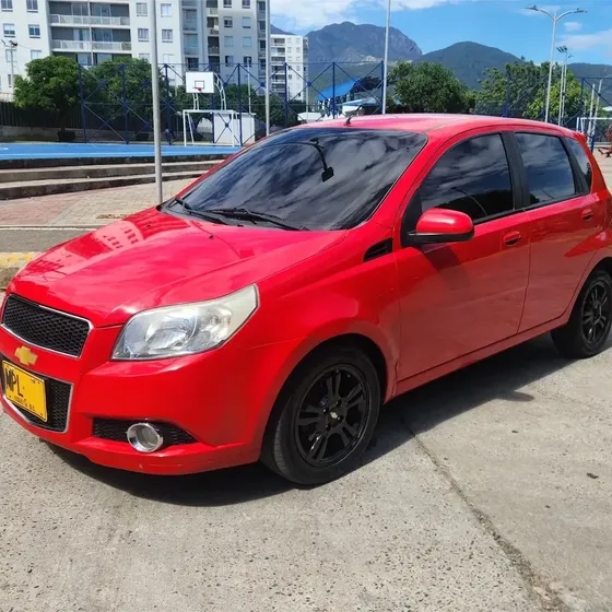 Chevrolet Aveo Emotion 2013 1.6 Gt