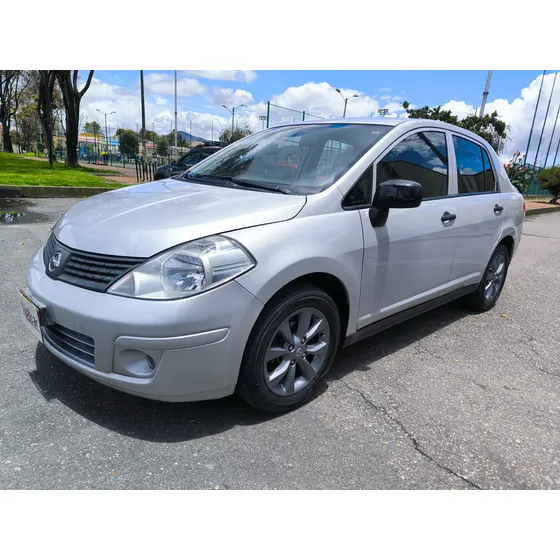 Nissan Tiida Sd 1.8 Miio