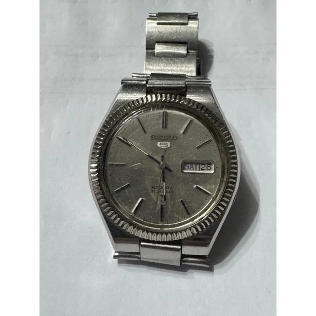 Reloj Seiko® Automatico. Con Fecha.