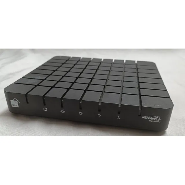 Modem Internet Satelital Skyedge Ll-c Capricorn-4 S2 X Idu.