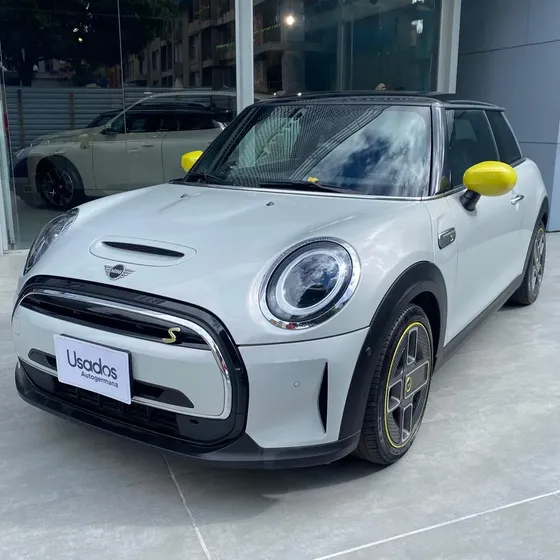 Mini Cooper Se 2022 0.0 Iconic At