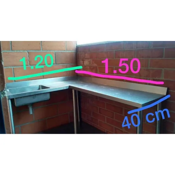 Mesón De Acero Inoxidable, Con Lavaplatos Y Entrepaños