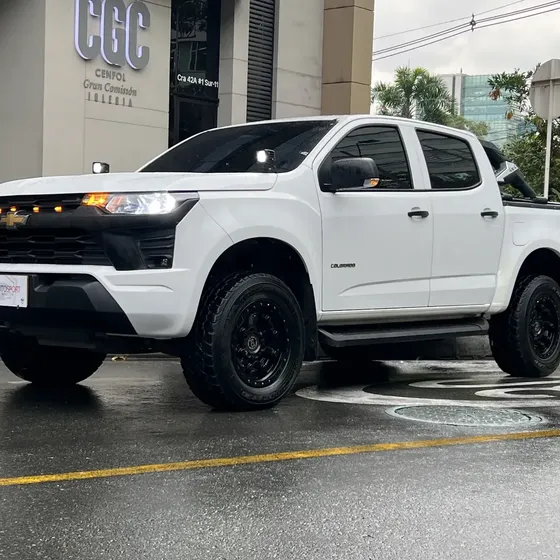 Chevrolet Colorado 2025 2.8 Cd Wt 4x4 At