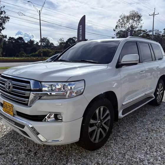 Toyota Land Cruiser 2019 4.5 Imperial Fl Lc200 Diésel