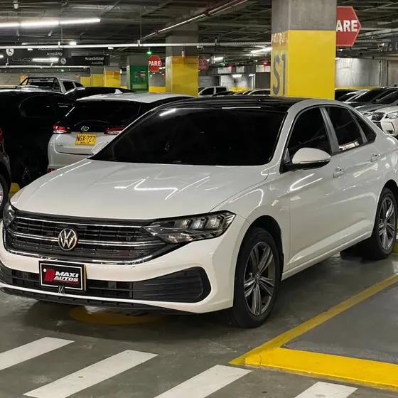 Volkswagen Jetta 2023 1.4 Tsi Highline