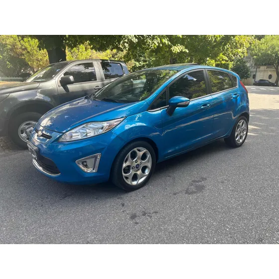 Ford Fiesta Kinetic Design 1.6 Titanium 120cv