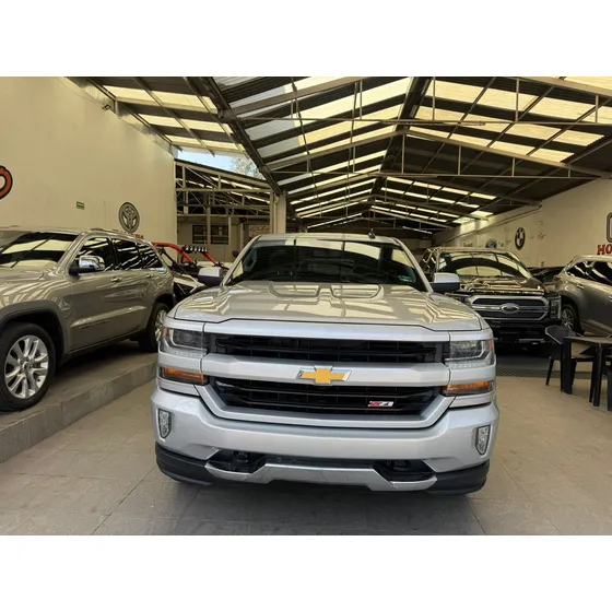 Chevrolet Cheyenne Z71 4x4