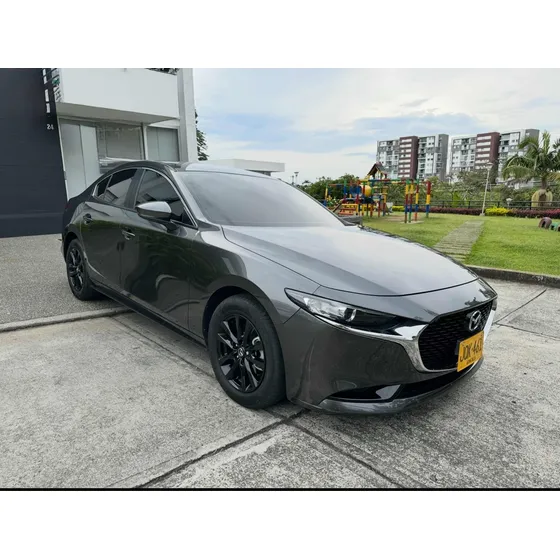 Mazda 3 2.0 Touring
