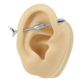 Piercing Industrial Tiburón Piercing Transversal Tiburón Piercing Industrial Tiburón Piercing Transversal Tiburón